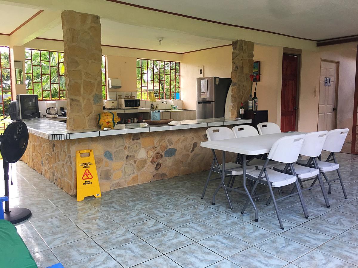 Casa Ballena Eco Hostel Uvita Luaran gambar